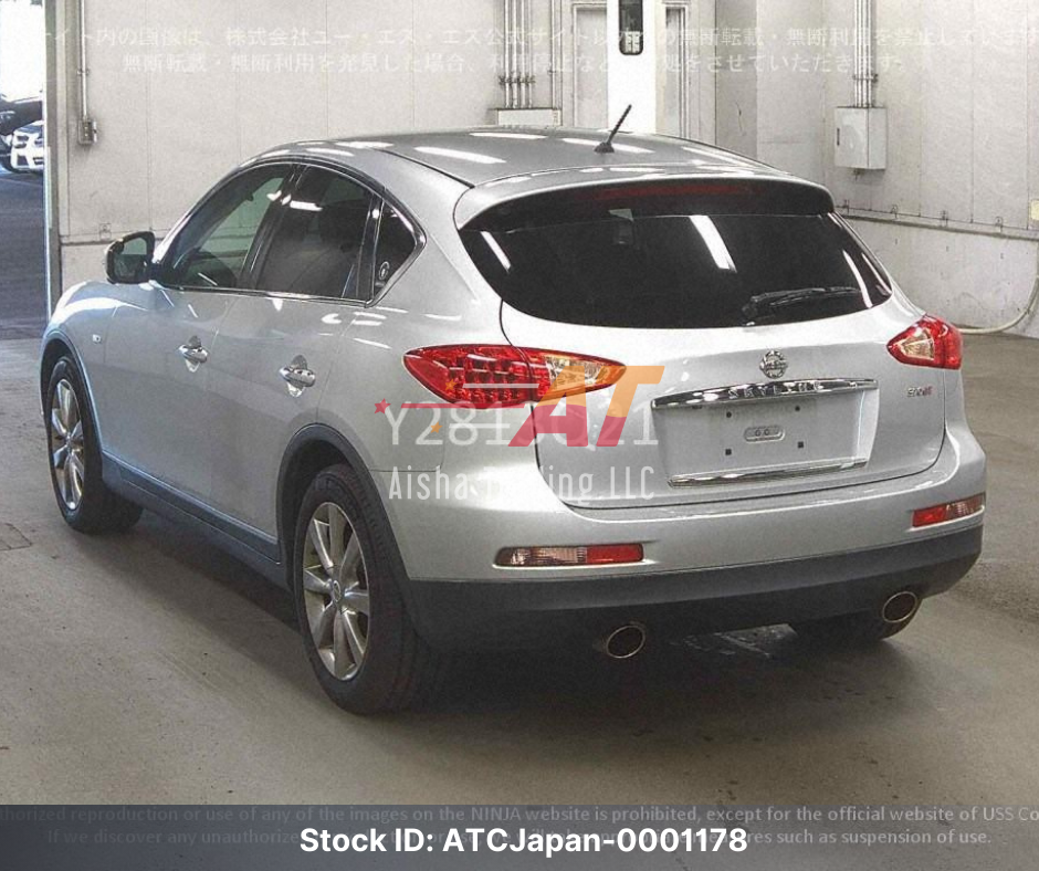 2012 NISSAN SKYLINE CROSSOVER